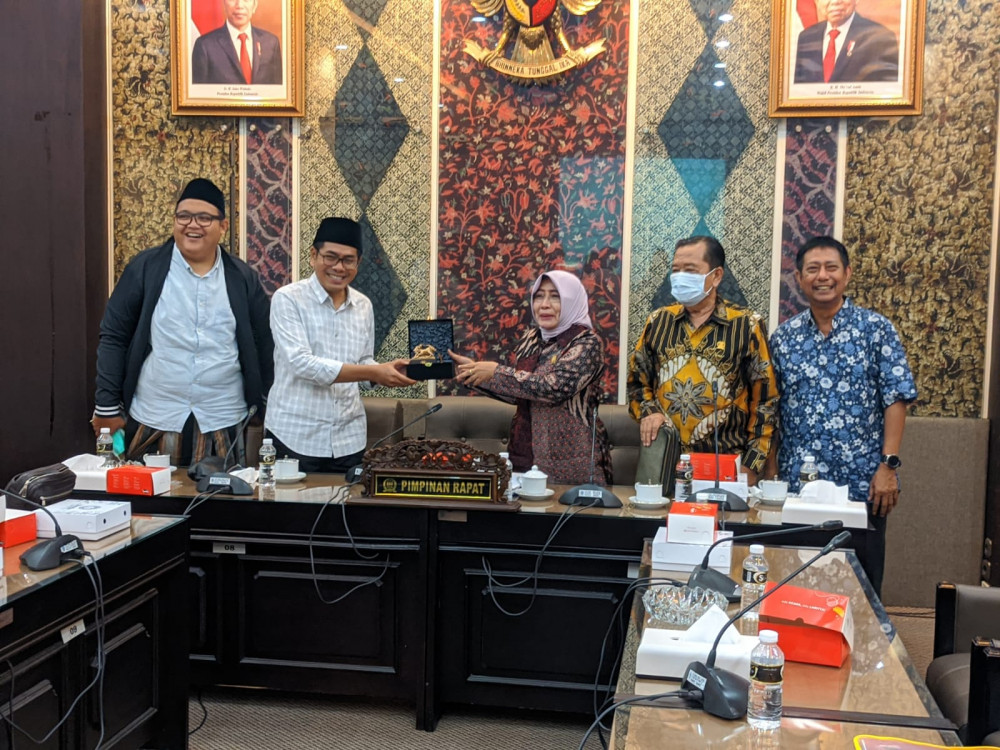 Kepada DPRD Jatim, RMI Minta Dilibatkan Dalam Penyusunan Pergub Perda Ponpes